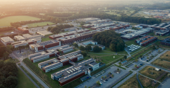 Dronefoto over SDU Odense