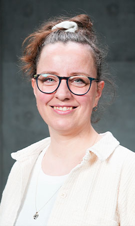 Portræt af medarbejder Alma Rose Hagen