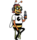 En tegneseriefigur af en bi med briller og headset, iført t-shirt. Den sidder og holder en mikrofon i sin ene hånd.